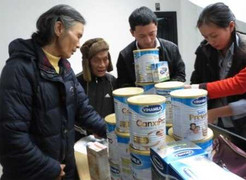 Vinamilk chăm sóc sức khoẻ cho người cao tuổi Hà Tĩnh