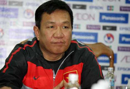 Cầu thủ Việt kiều chờ chốt danh sách tuyển VN