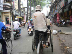 Xót xa '1001 chiêu' kiếm tiền về quê ăn tết