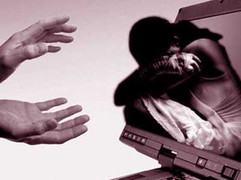 Hành trình buôn người của sinh viên trường thuốc