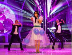 Bảo Thy phiên bản Chí Thiện cực xinh đẹp