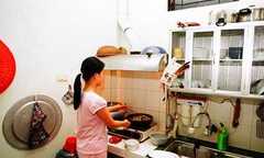 Đủ chiêu giúp việc vòi thưởng Tết