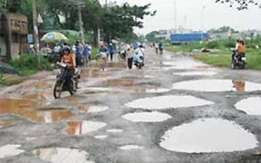 Cận cảnh Quốc lộ khủng khiếp nhất Việt Nam