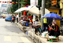 Đổi tiền lẻ, nửa tháng kiếm 30 triệu đồng