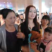 Nỗi niềm cô dâu Việt về quê ăn Tết