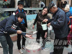 Hà Nội: Lửa ấm nơi đau buồn không ai muốn đến