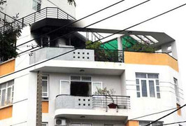 TP.HCM: Cháy nhà mùng 2 Tết, khu phố náo loạn