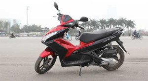 Điểm mặt mẫu xe máy tay ga đình đám nhất 2012