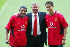 Trước đại chiến MU, nghe Ronaldo tỉ tê về Sir Alex