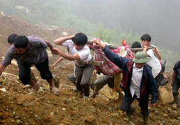 Bản bị ngọn núi đè chết chóc, ngày ấy- bây giờ