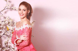 Mẫu teen Andrea Aybar bất ngờ nền nã