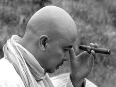 Chủ tịch Tập đoàn Trung Nguyên bình thản trong tâm bão