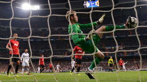 De Gea cứu thua không tưởng trên vạch vôi