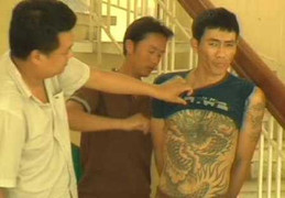 Anh cảnh sát hình sự 'say' phá án