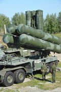 Siêu tên lửa S-400 Nga cực đắt khách
