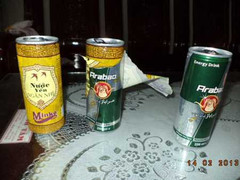 Phát hiện lon nước yến lạ biết... 'lột xác'