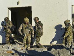 Afghanistan cấm quân đội yêu cầu NATO hỗ trợ