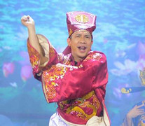 Quang Thắng: Vân Dung khôn lắm, đếm tiền phồng cả lưỡi