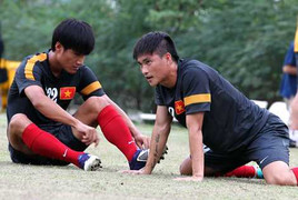 Công Vinh bất ngờ được 'mở đường sống'