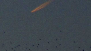 Đến lượt Anh xuất hiện những tia sáng kì lạ trên trời