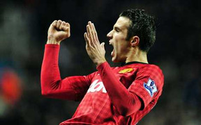 Van Persie không ngại đá 3 ngày/trận