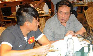 Công Vinh thất nghiệp, chủ tịch Hỷ làm CEO?