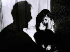 Bắt nhóm chuốc rượu, hãm hiếp tập thể bạn gái