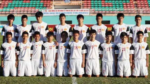 'Báu vật bầu Đức' sang Nhật đấu Cup