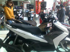 Honda Air Blade 125 hút khách bất chấp thị trường ế ẩm