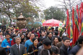 Chùm ảnh đền Trần trước giờ khai Ấn