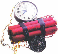 Ngăn bạn gái bỏ đi, dọa đánh bom máy bay