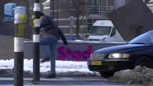 Trò đùa đánh lừa hàng loạt người đi đường