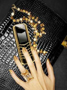 Hà Nội: Cô gái bị giật điện thoại gần 200 triệu đồng