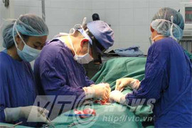 Nơi bác sĩ cho bệnh nhân phong bì