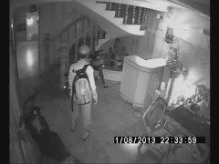 Trộm đột nhập, không lấy được xe máy, cuỗm tạm xe đạp