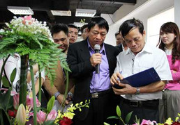 'Hóa Rồng' đoạt giải nhất Hội thi cắm hoa VTC 2013