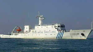 Tàu hải giám Trung Quốc dọa bắn chìm tàu cá Nhật