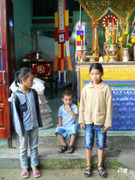 Lật ghe: 2 vợ chồng chết thảm, 3 con nhỏ bơ vơ