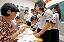 Lại đề xuất tăng lệ phí dự thi đại học, cao đẳng