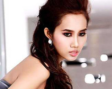 Người đẹp 'tú bà' Mỹ Xuân suy sụp trong trại giam