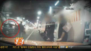 Cảnh sát Hàn Quốc rượt đuổi, bắn lính Mỹ như phim