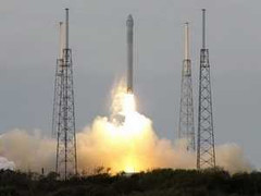 Tàu vũ trụ Mỹ trục trặc động cơ đẩy khi lên quỹ đạo