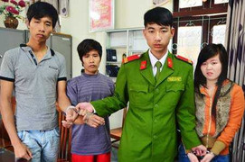 Năm chị em lập nhóm lừa thiếu nữ bán sang TQ