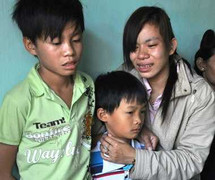 Tai nạn 11 người chết: Tang thương bao trùm quê nghèo