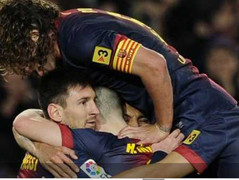 Messi tằng tằng ghi bàn, Barca 'nổi lửa' chờ Milan