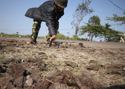 Giám định bùn tìm nguyên nhân tai nạn 11 người chết