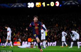 Messi tỏa sáng, Barca loại Milan không tưởng