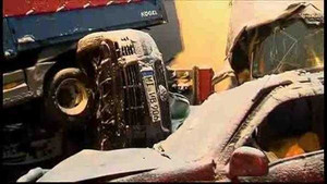 Video: Tai nạn kinh hoàng giữa 100 chiếc xe tại Đức