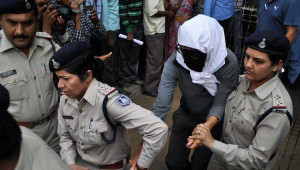 Bắt 20 nghi can vụ cưỡng hiếp tập thể rúng động Ấn Độ