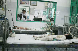 Thiêu sống cả nhà vì 'không biết đẻ': Ai là thủ phạm?